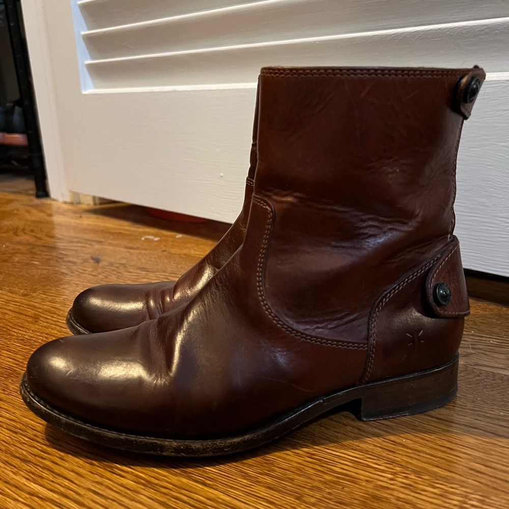 Frye Melissa short boot
